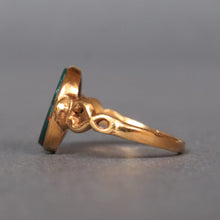 Load image into Gallery viewer, Antique Victorian intaglio signet ring with bloodstone in 14ct gold
