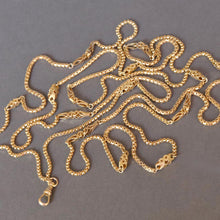 Load image into Gallery viewer, Antique Victorian fancy link guard chain in 9ct gold (56&quot; / 144cm)
