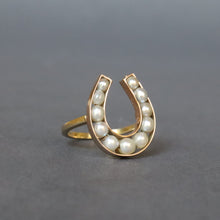 Load image into Gallery viewer, Vintage pearl lucky horseshoe ring in 14ct gold
