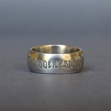 Load image into Gallery viewer, Georgian silver posy ring w/motto &#39;In Good Hope&#39; &amp; clasped hands
