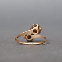 Load image into Gallery viewer, Antique garnet and pearl &#39;toi et moi&#39; cluster ring in 9ct gold
