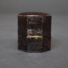 Load image into Gallery viewer, Antique hexagonal ring box in brown leather with velvet lining
