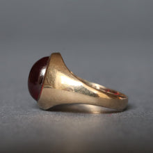 Load image into Gallery viewer, Vintage cabochon signet ring with synthetic ruby in 9ct gold
