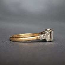 Load image into Gallery viewer, Vintage Art Deco diamond (0.4ct) solitaire ring in platinum &amp; 18ct gold
