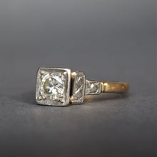 Load image into Gallery viewer, Vintage Art Deco diamond (0.4ct) solitaire ring in platinum &amp; 18ct gold
