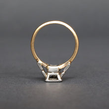 Load image into Gallery viewer, Vintage Art Deco diamond (0.4ct) solitaire ring in platinum &amp; 18ct gold
