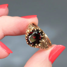 Load image into Gallery viewer, Antique Edwardian era belcher set garnet ring in 9ct gold
