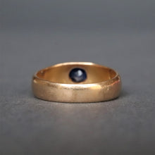 Load image into Gallery viewer, Antique engraved band with synthetic sapphire in 14ct gold
