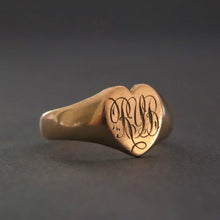 Load image into Gallery viewer, Antqiue heart signet keeper ring gold 18k 18ct RYB love valentine anniversary vintage jewelry jewellery 
