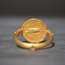 Load image into Gallery viewer, Ring depicting ancient Greek coin, Agathocles &amp; Zeus in 18ct gold
